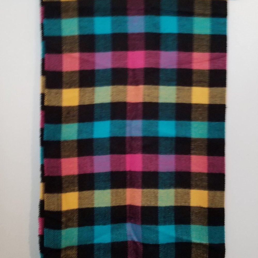 Scarf.(NWOT) cute, cozy.